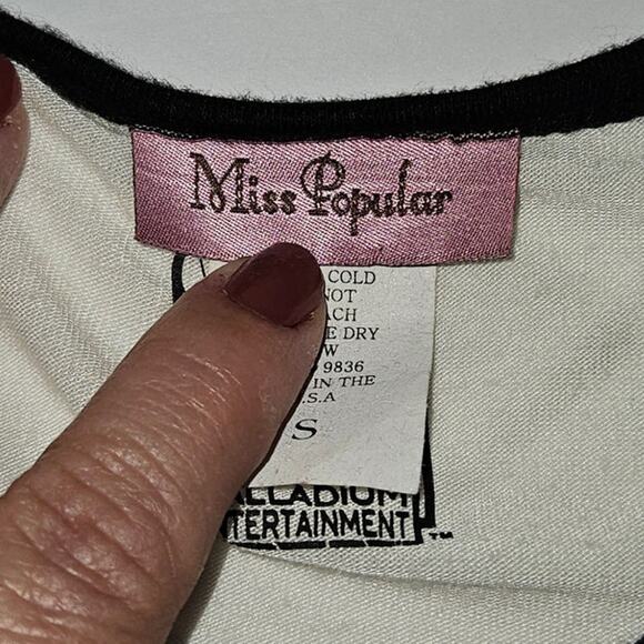 Miss Popular Marilyn Monroe Tee Women Small White Black Cutout Back Graphic Y2K - Picture 4 of 7